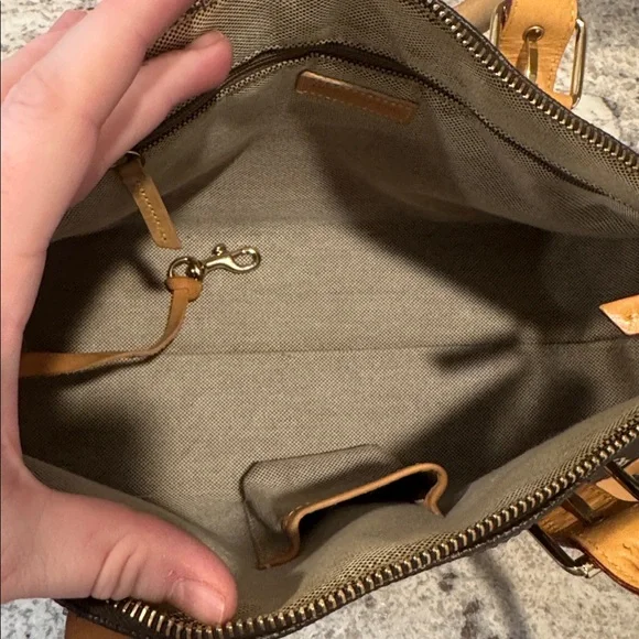 Dooney & Bourke satchel handbag with eye glasses case & ID holder - Picture 3 of 9